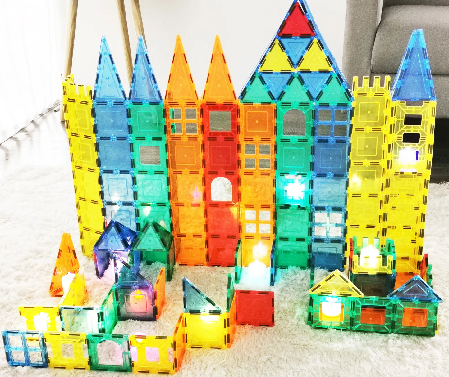 100 PCS Eco-friendly coloful gift box free play educational Magnetic Tiles Building Block Toys for baby